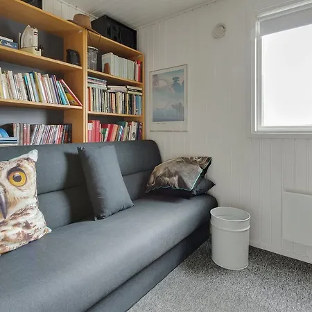 Three-bedroom Holiday In Casa vacanze